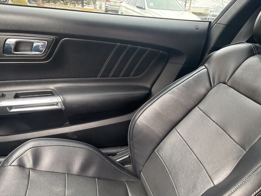 2016 Ford Mustang EcoBoost Premium