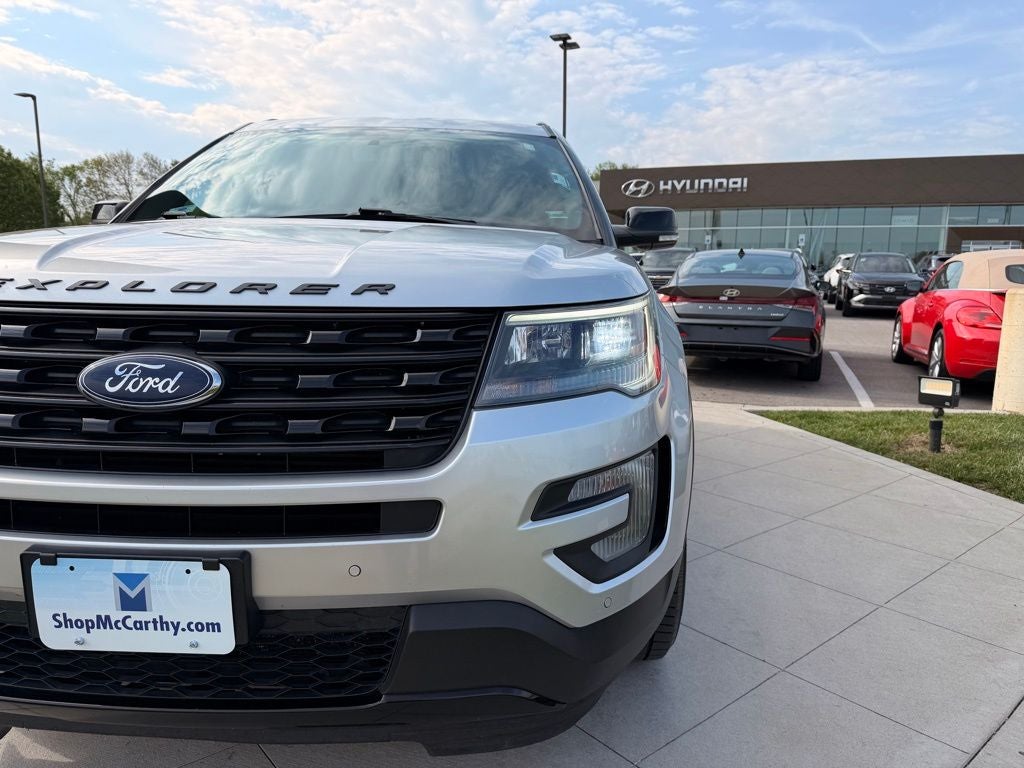 2017 Ford Explorer Sport