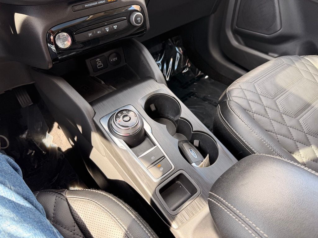 2024 Ford Escape Hybrid Platinum