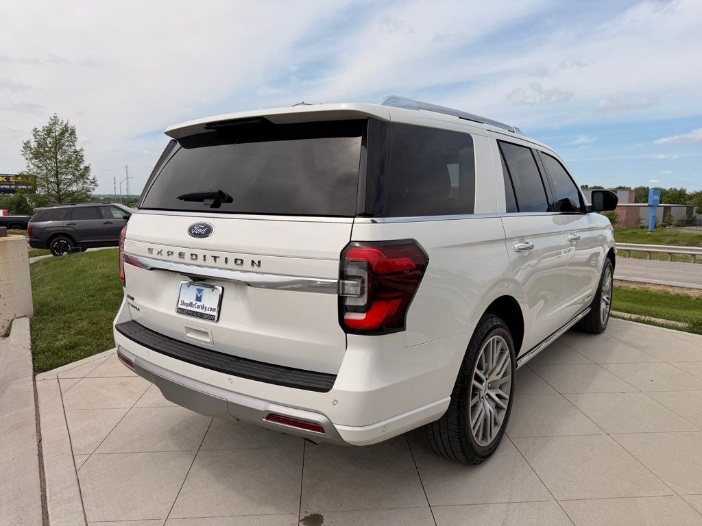 2022 Ford Expedition Platinum