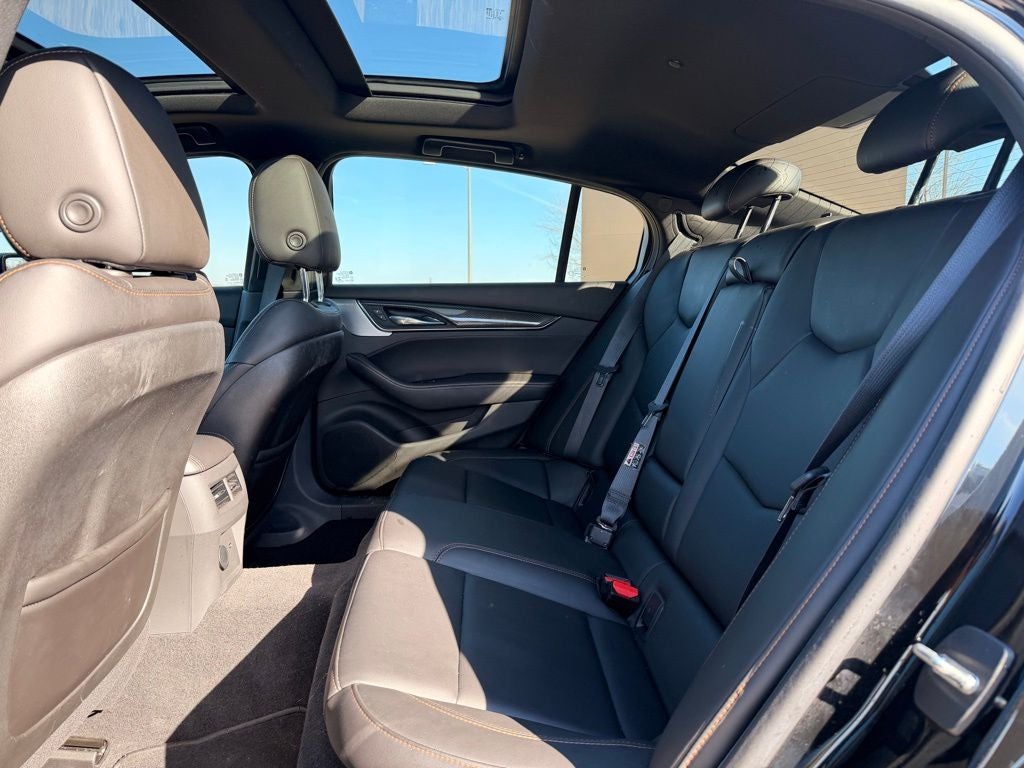 2022 Cadillac CT5 Sport