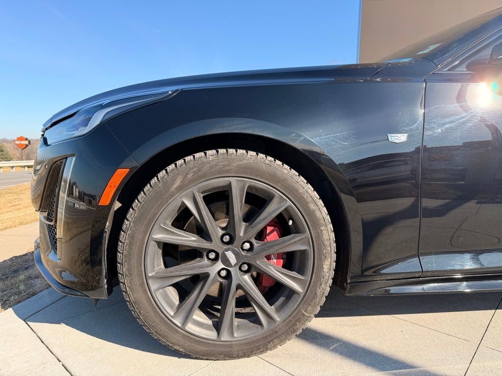 2022 Cadillac CT5 Sport