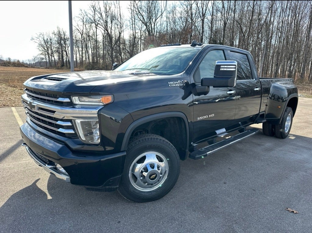 2022 Chevrolet Silverado 3500HD High Country