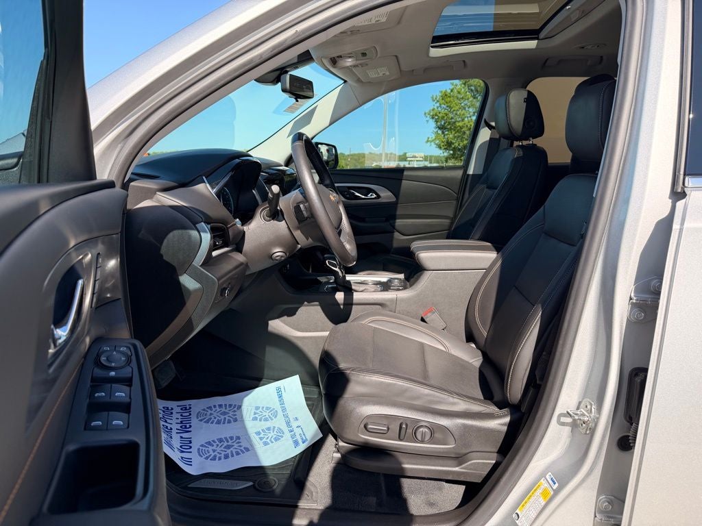 2021 Chevrolet Traverse Premier