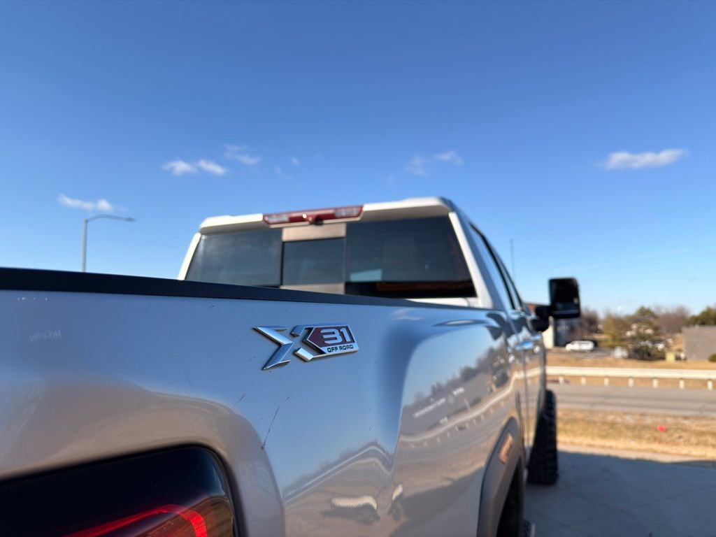 2021 GMC Sierra 2500HD SLT