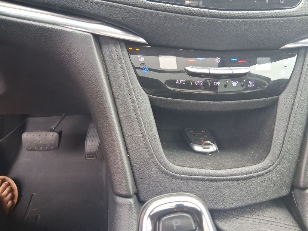 2019 Cadillac XT5 Premium Luxury