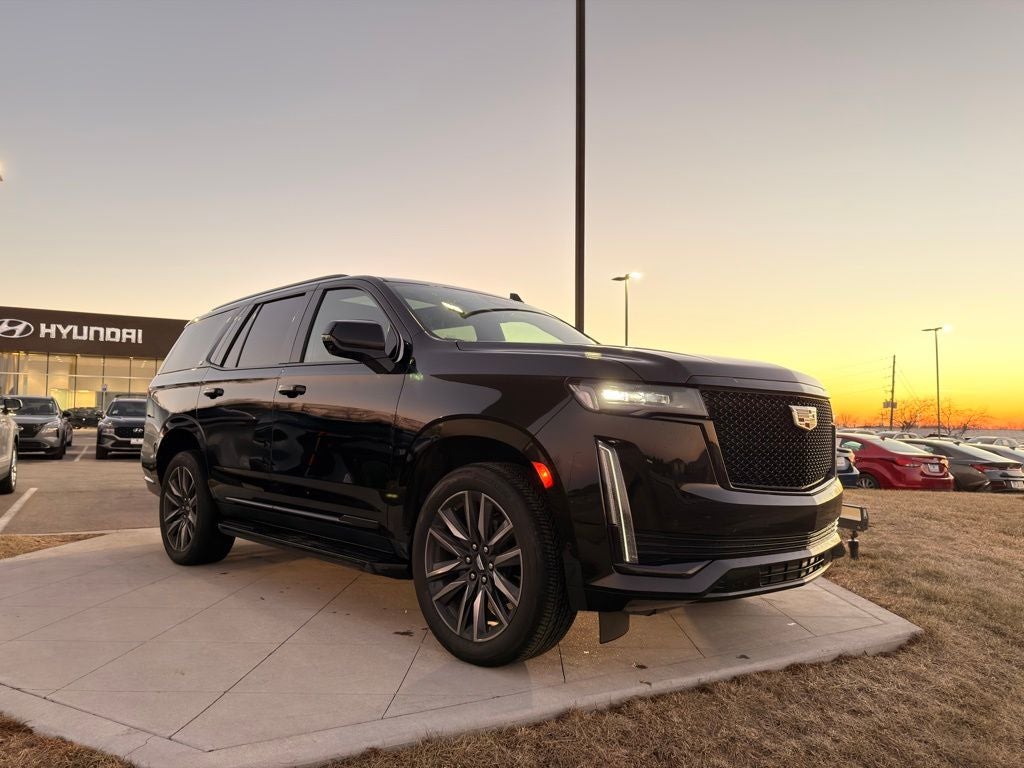 2023 Cadillac Escalade Sport