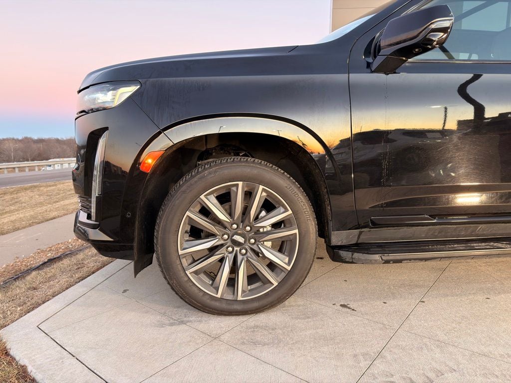 2023 Cadillac Escalade Sport