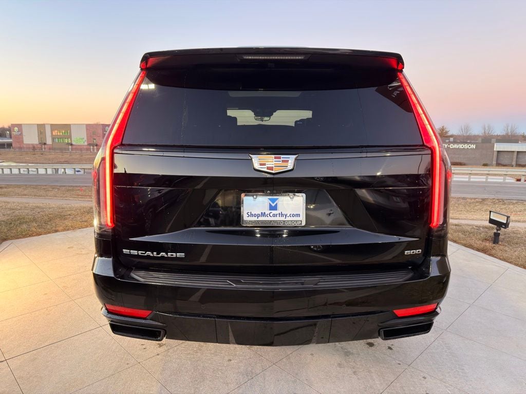 2023 Cadillac Escalade Sport