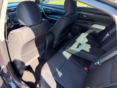 2016 Nissan Altima 2.5 SV