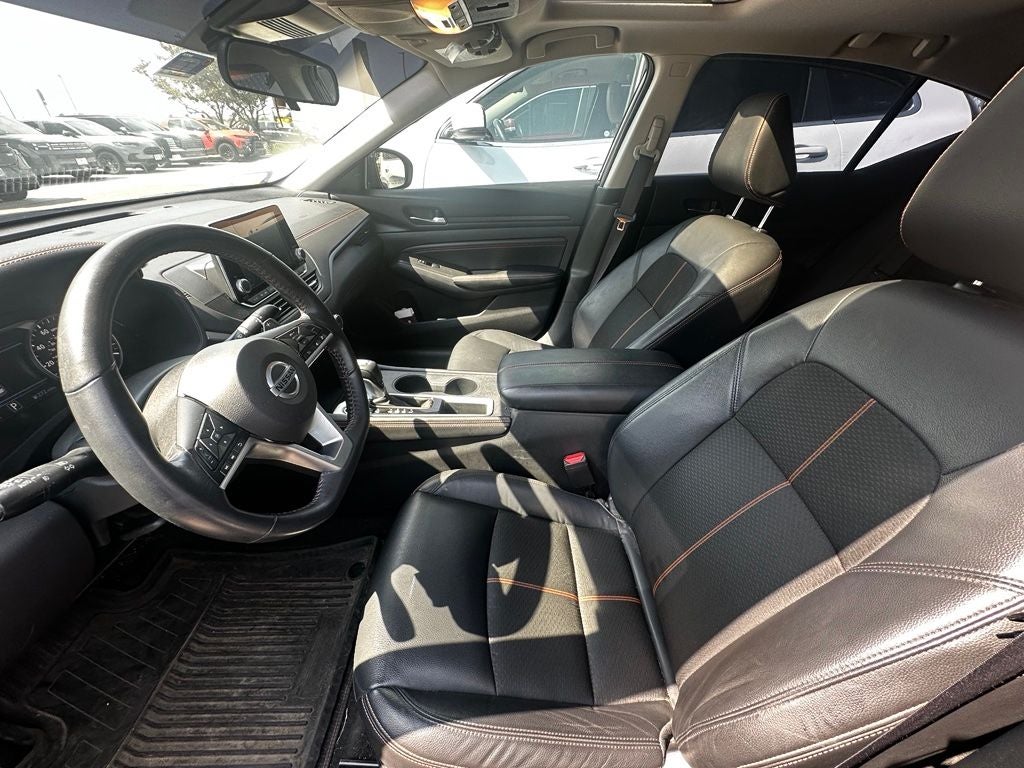 2022 Nissan Altima 2.5 SR