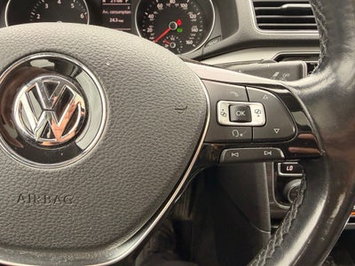 2017 Volkswagen Passat 1.8T SE