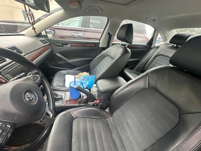 2013 Volkswagen Passat TDI SEL Premium