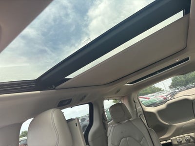 2017 Chrysler Pacifica Limited