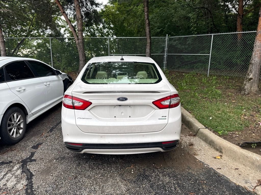 2016 Ford Fusion SE