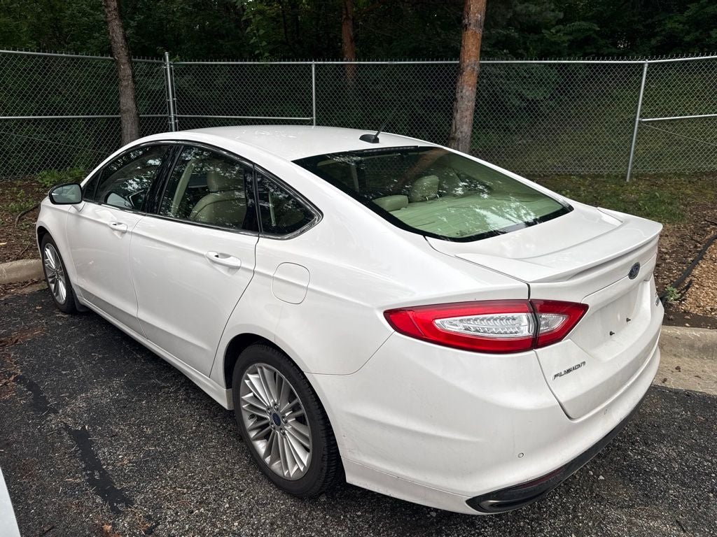 2016 Ford Fusion SE