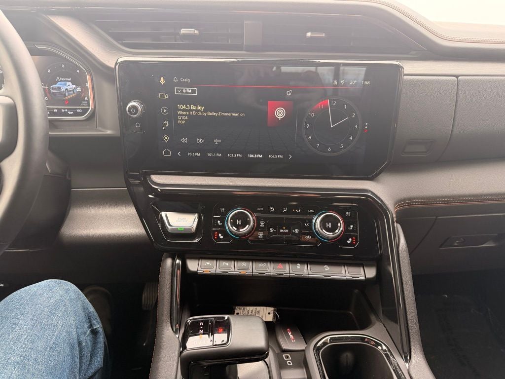 2024 GMC Sierra 1500 AT4