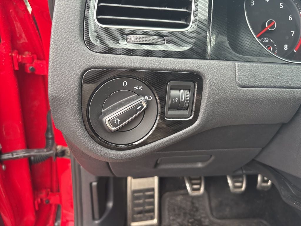 2017 Volkswagen Golf GTI Sport