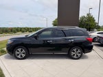 2017 Nissan Pathfinder SV