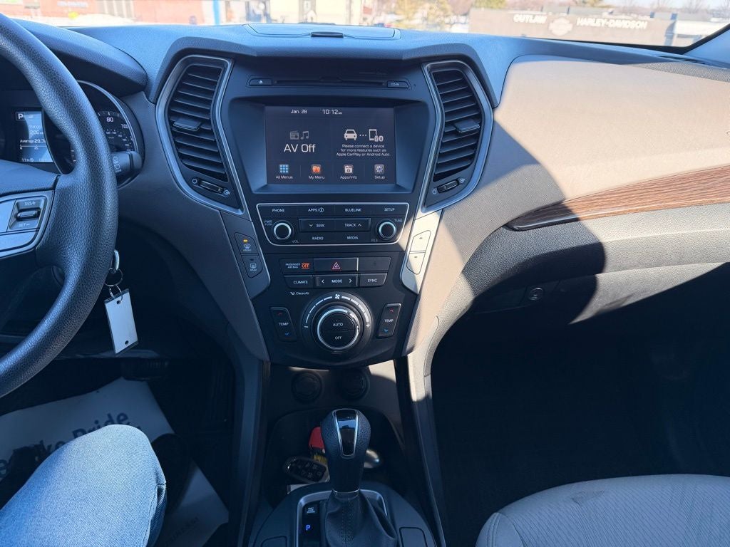 2017 Hyundai Santa Fe Sport 2.4 Base