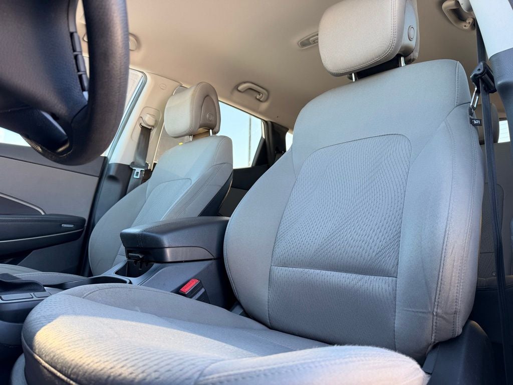 2017 Hyundai Santa Fe Sport 2.4 Base