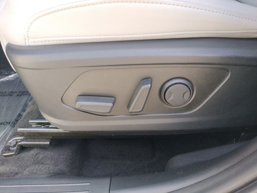 2025 Hyundai Santa Cruz SEL Activity