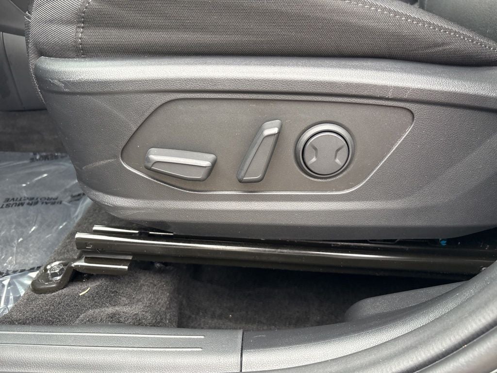 2024 Hyundai Santa Cruz SEL Activity