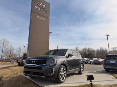 2022 Kia Telluride S