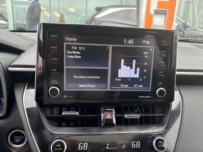 2022 Toyota Corolla Cross XLE