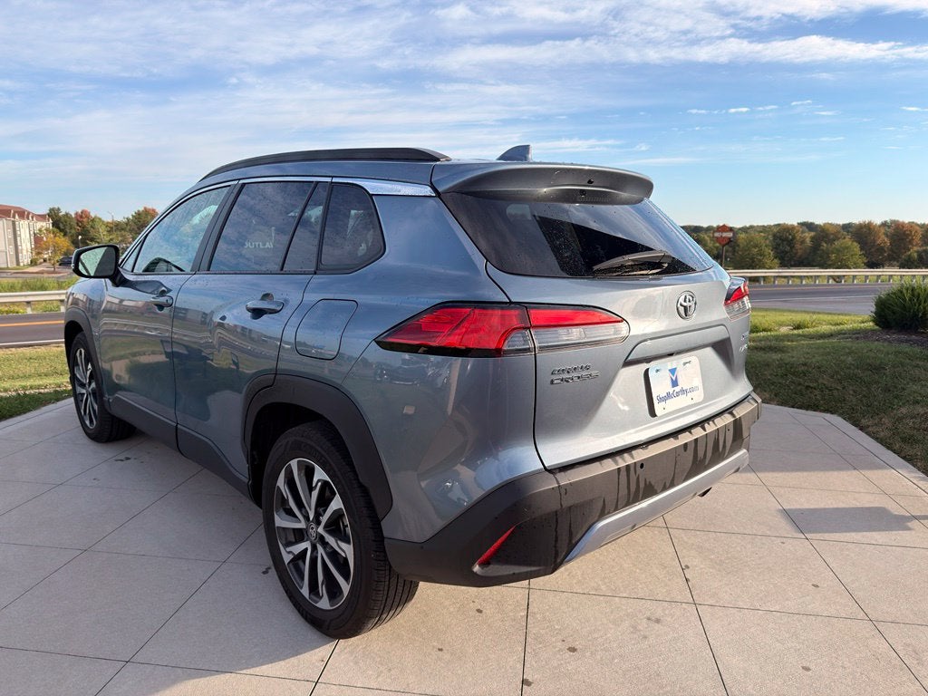 2024 Toyota Corolla Cross XLE