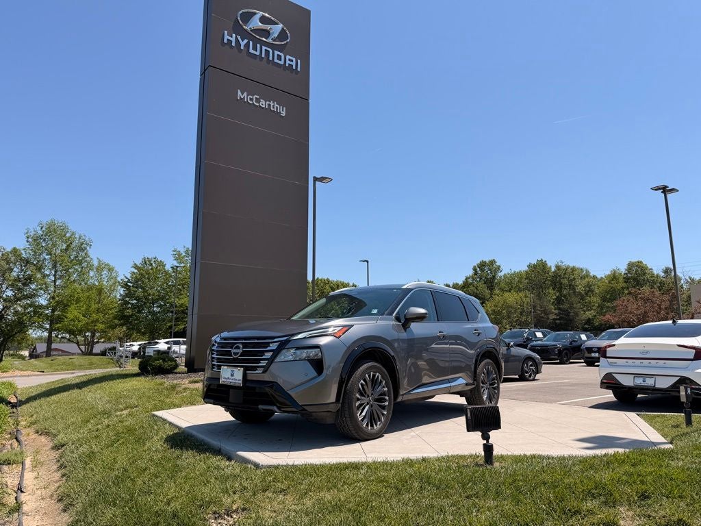 2024 Nissan Rogue Platinum