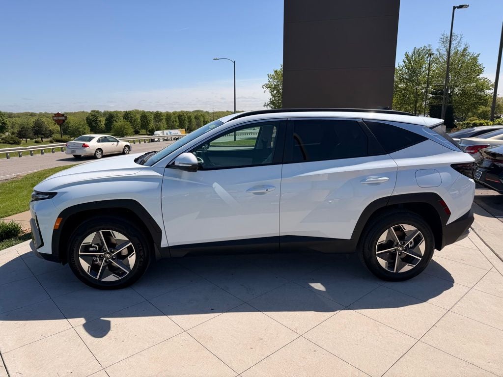 Certified 2026 Hyundai Tucson SEL Convenience with VIN KM8JCDD15TU419850 for sale in Kansas City
