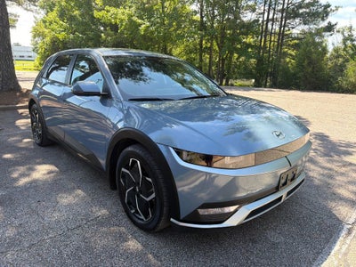 2024 Hyundai IONIQ 5 SE