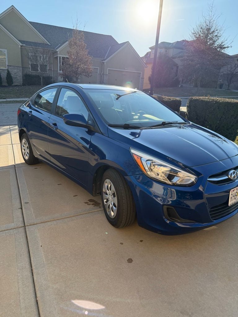 2016 Hyundai Accent SE