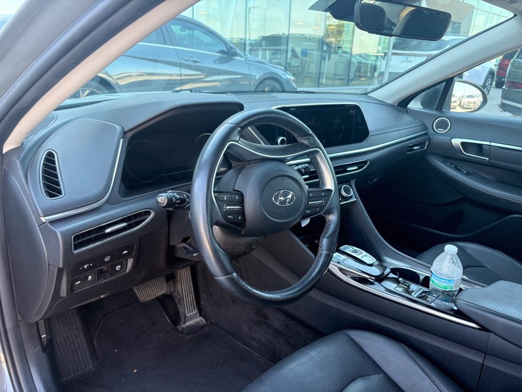 Used 2023 Hyundai Sonata Hybrid Limited with VIN KMHL54JJ4PA059422 for sale in Kansas City