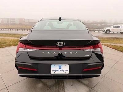 2025 Hyundai Elantra Hybrid Limited
