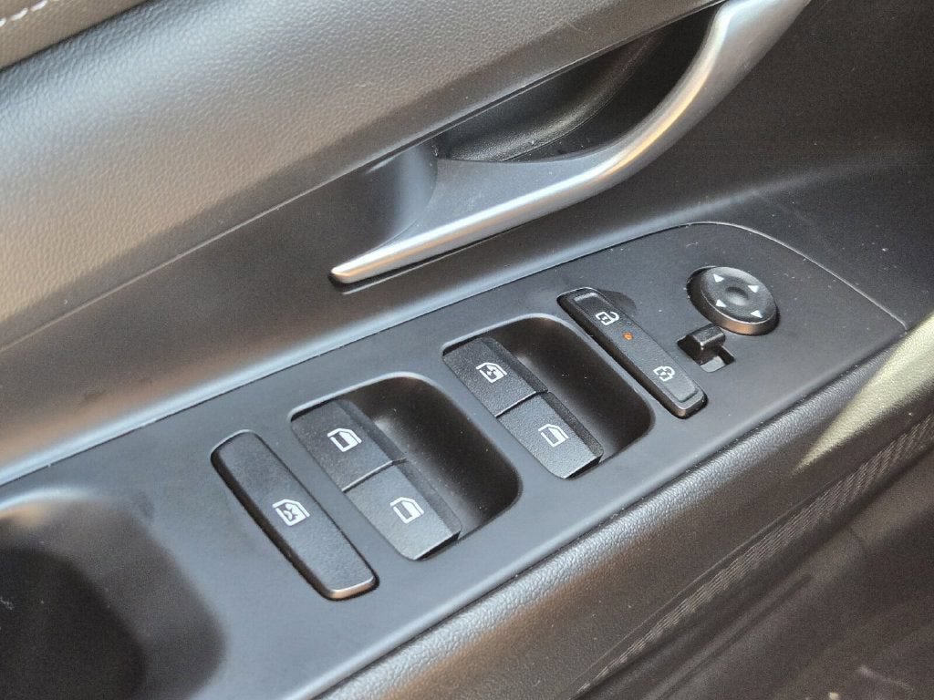 2024 Hyundai Elantra Hybrid Limited