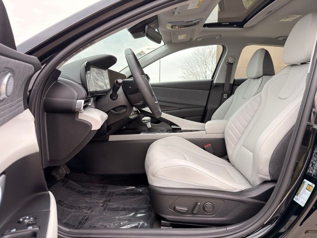 2025 Hyundai Elantra Limited