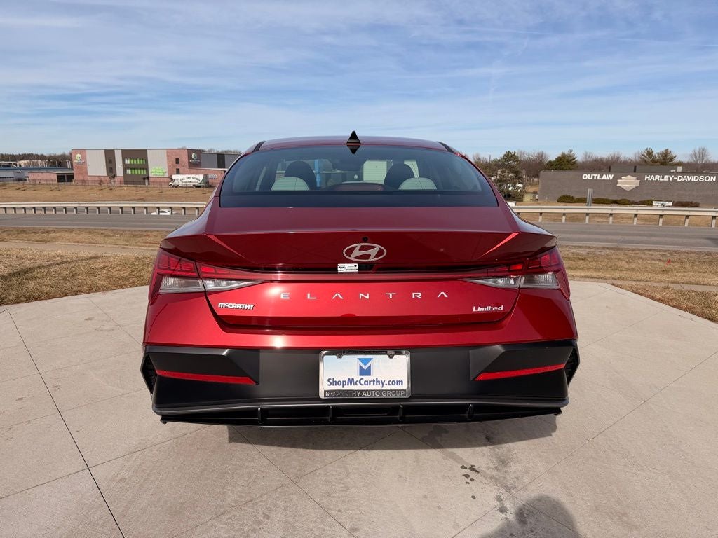 2025 Hyundai Elantra Limited