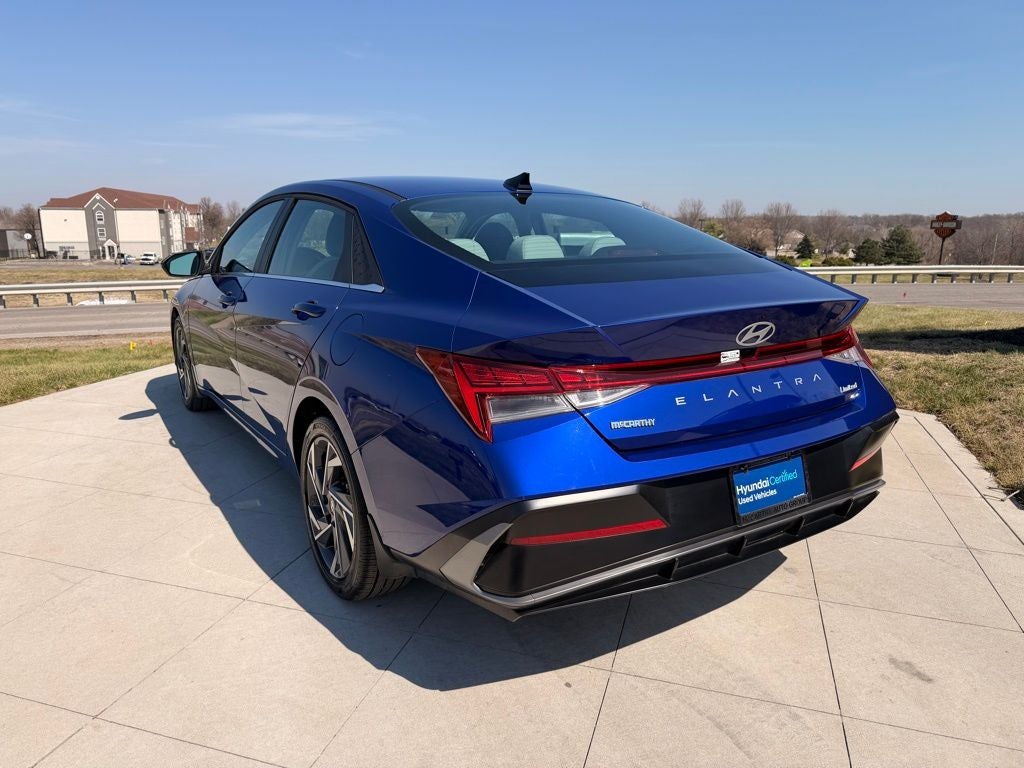 2025 Hyundai Elantra Limited