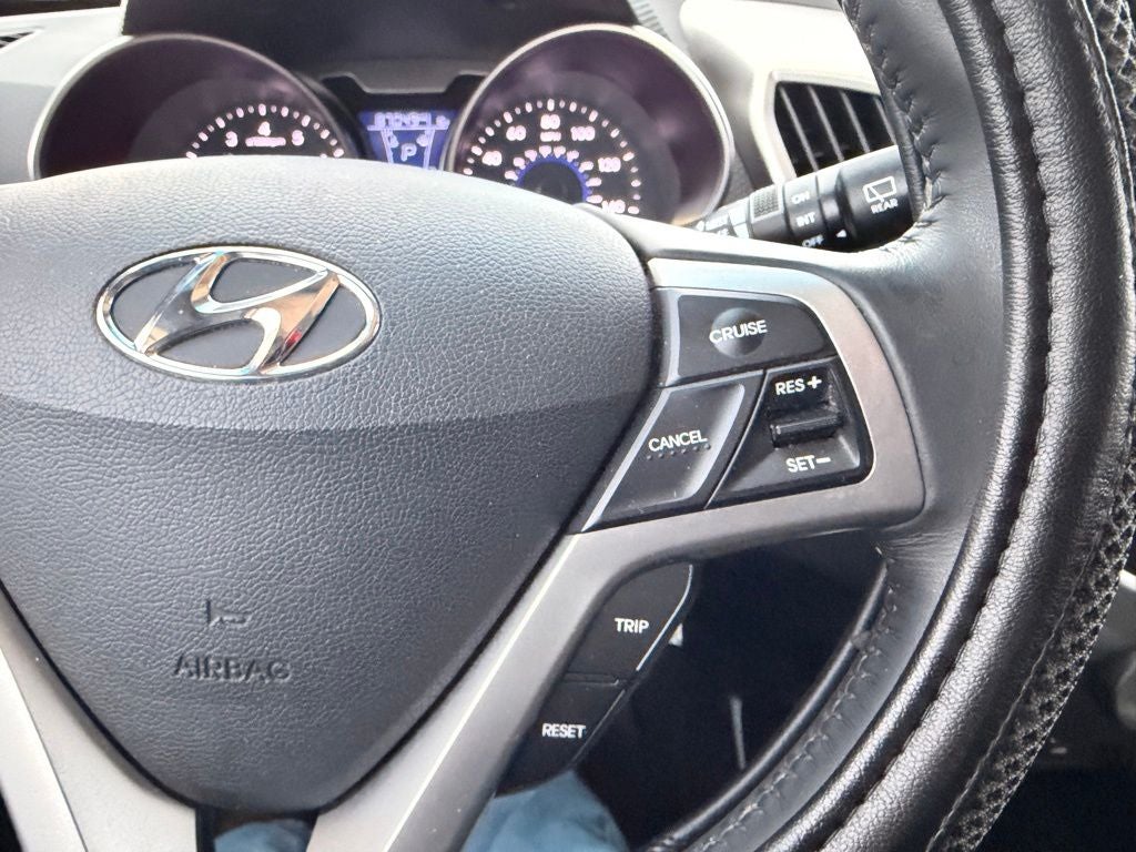 2017 Hyundai Veloster Base