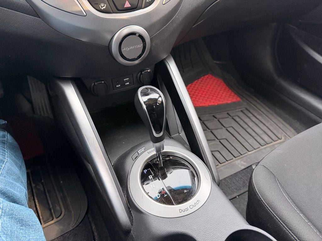 2017 Hyundai Veloster Base