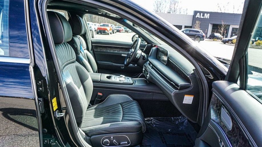 2024 Genesis G90 3.5T e-SC