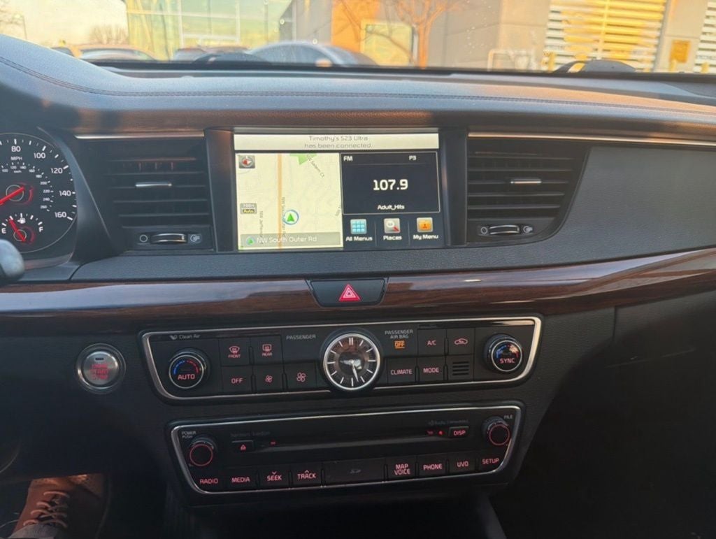 2018 Kia Cadenza Technology