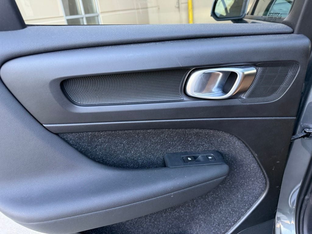 2019 Volvo XC40 Momentum