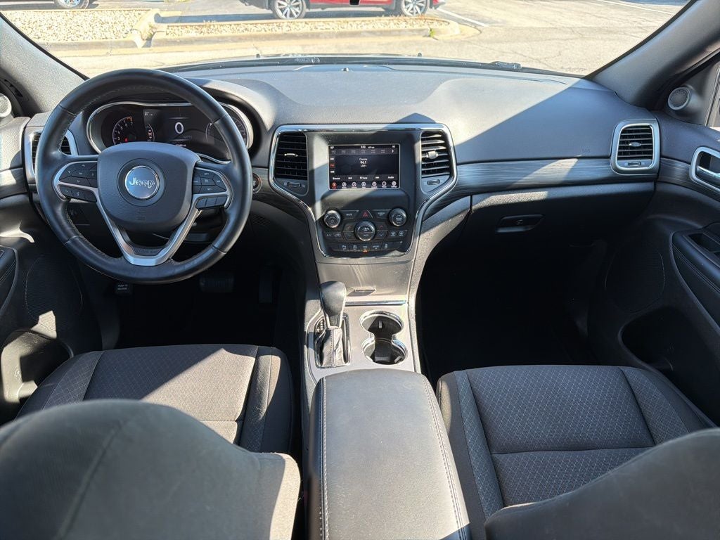 2020 Jeep Grand Cherokee Laredo E