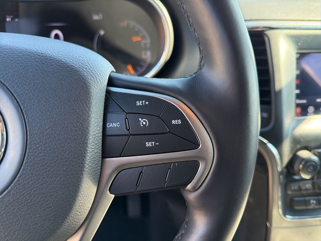 2020 Jeep Grand Cherokee Laredo E