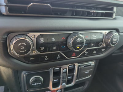 2025 Jeep Wrangler Rubicon X