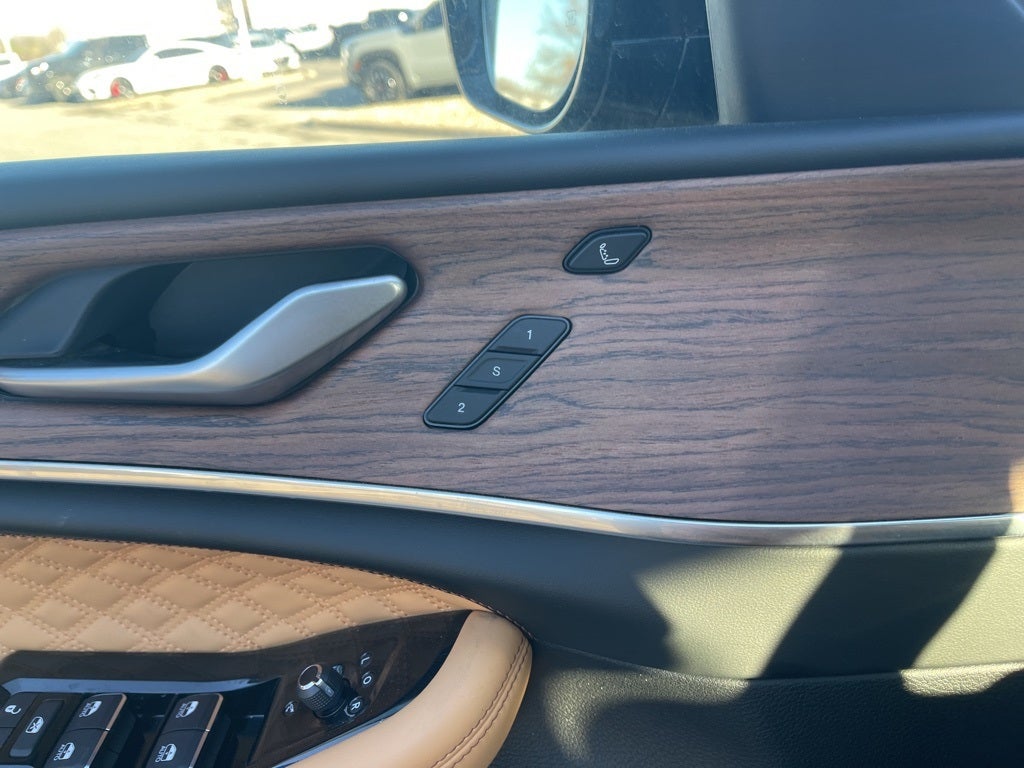 2023 Jeep Grand Cherokee Summit 4xe