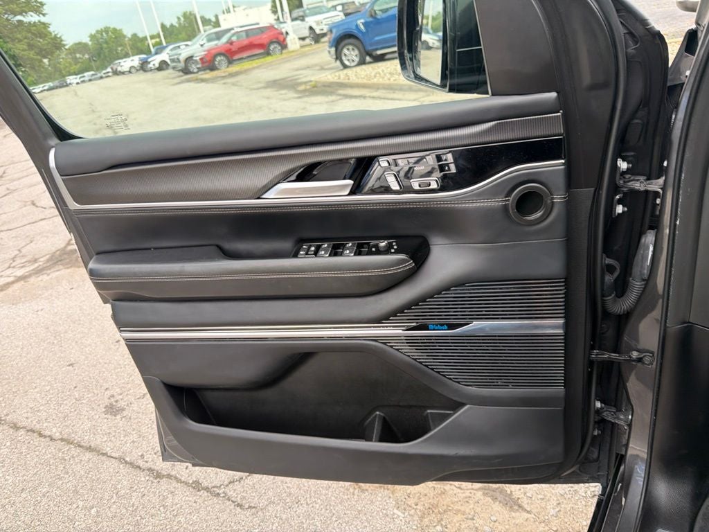 2024 Jeep Grand Wagoneer L Series II OBSIDIAN